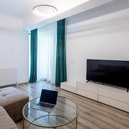 Eva Solid Apartment Mamaia