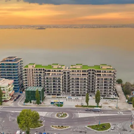 Eva Solid Apartment *
